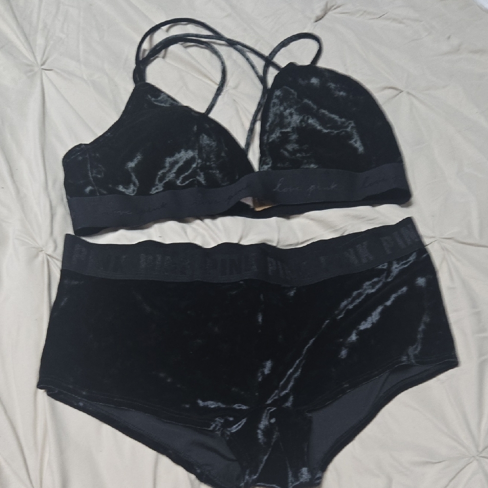 Victoria's Secret Black Velvet Bra Set Pink Xl New